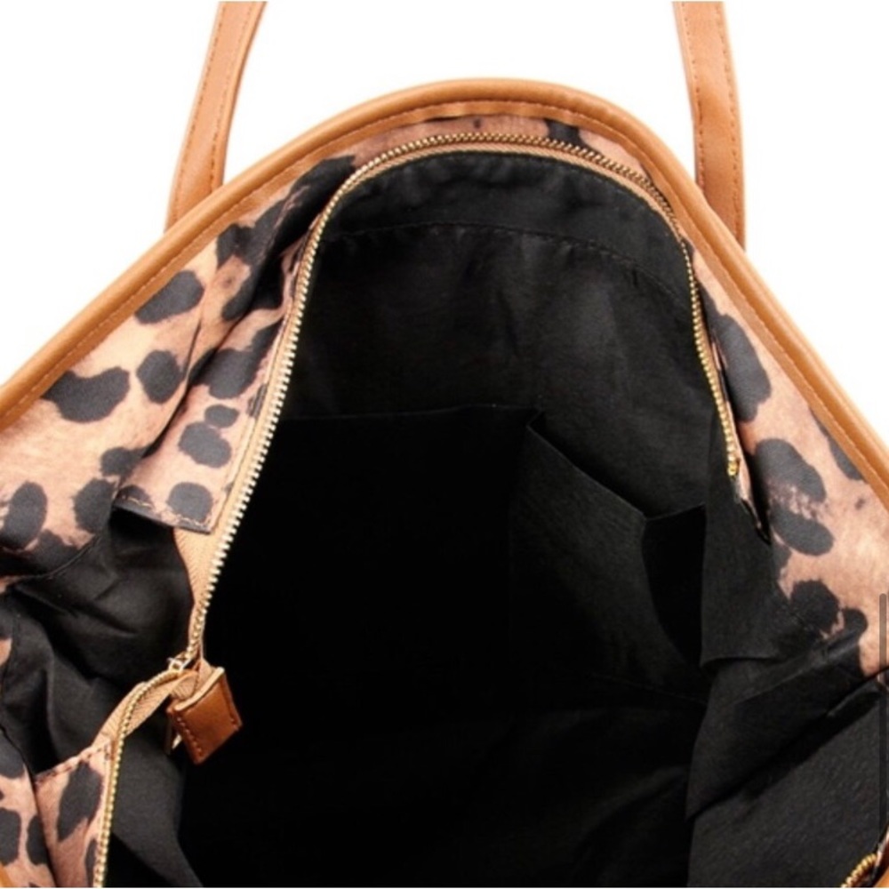 Leopard print fall winter women’s tote zippered everyday brown tan tote bag - Picture 6 of 6